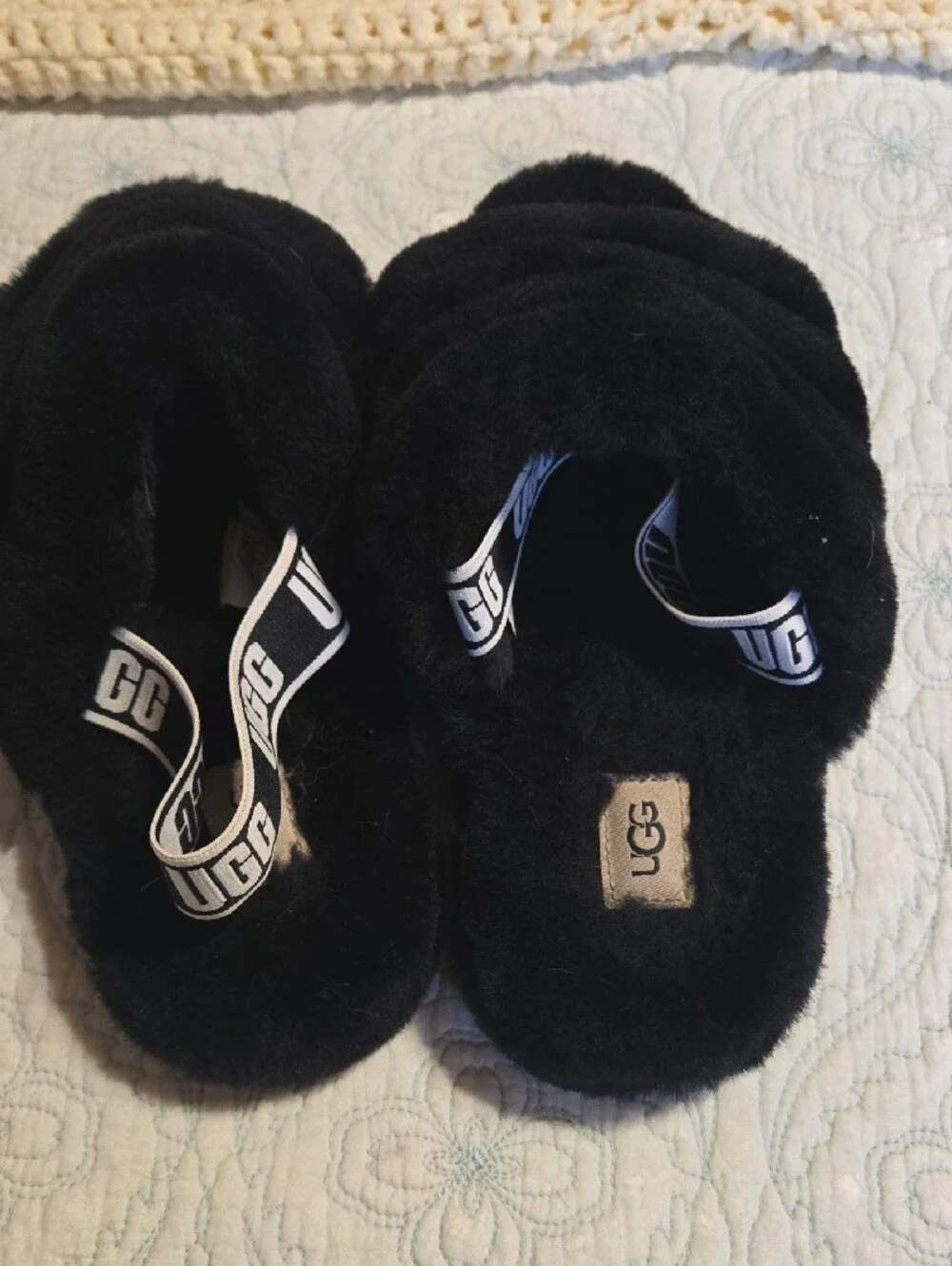 UGG Kids Black Plush Slide with Logo Heel Strap